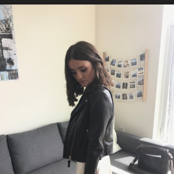 Meet your Posher, Stephanie - Picture 1 of 1